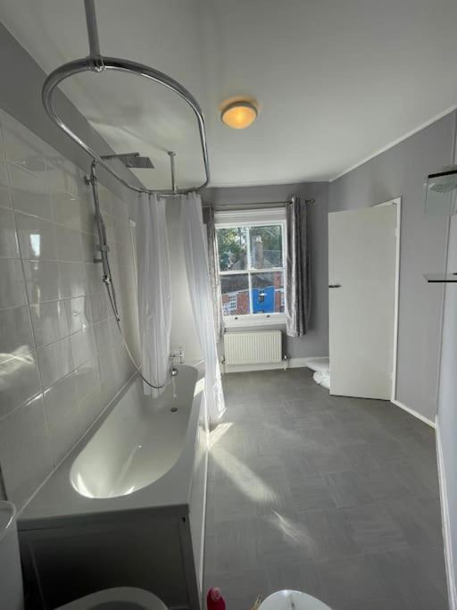 Brady'S Glastonbury Beautiful Pad Great Location! Kültér fotó